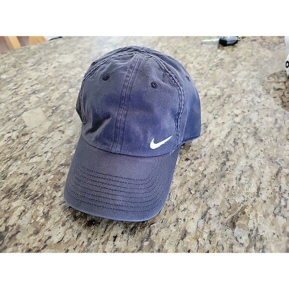 Nike Other - Nike Heritage86 Adult Size Adjustable Cap One Size Fits All Mens Strapback Denim